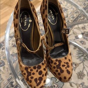 Prada Brown and Black Heels Leopard Print